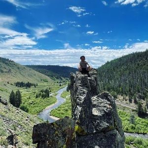 Meet your Posher, Grant